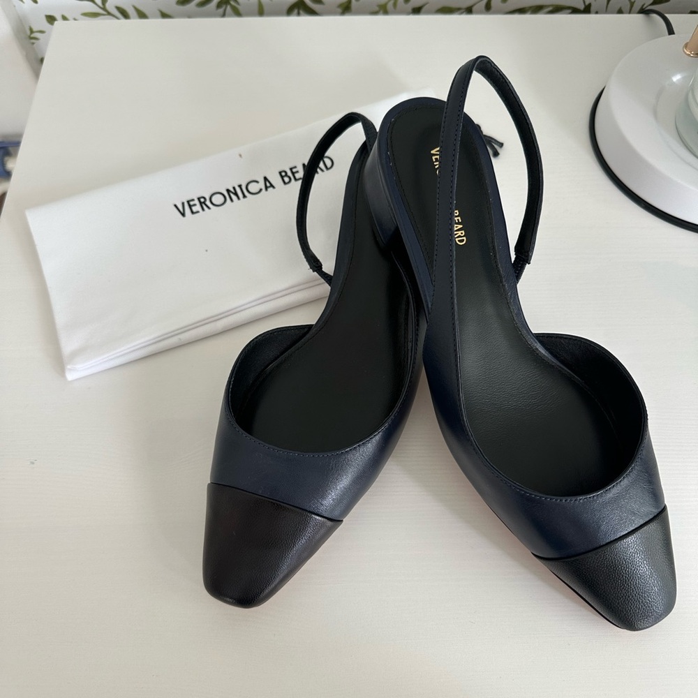 Veronica Beard Women's Black and Navy Cecile Slingback Pump